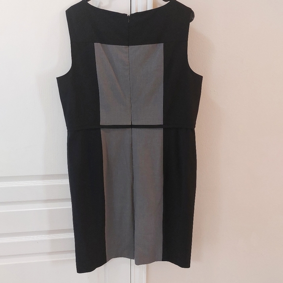 NINE WEST Woman Black and Gray Dress Size 16 - Picture 2 of 9